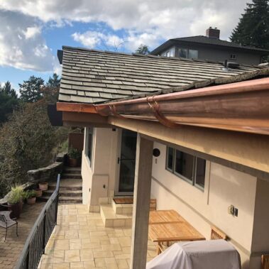 Copper Half-Round Gutter with Special External Brackets