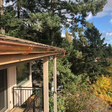 Copper Half-Round with External Brackets